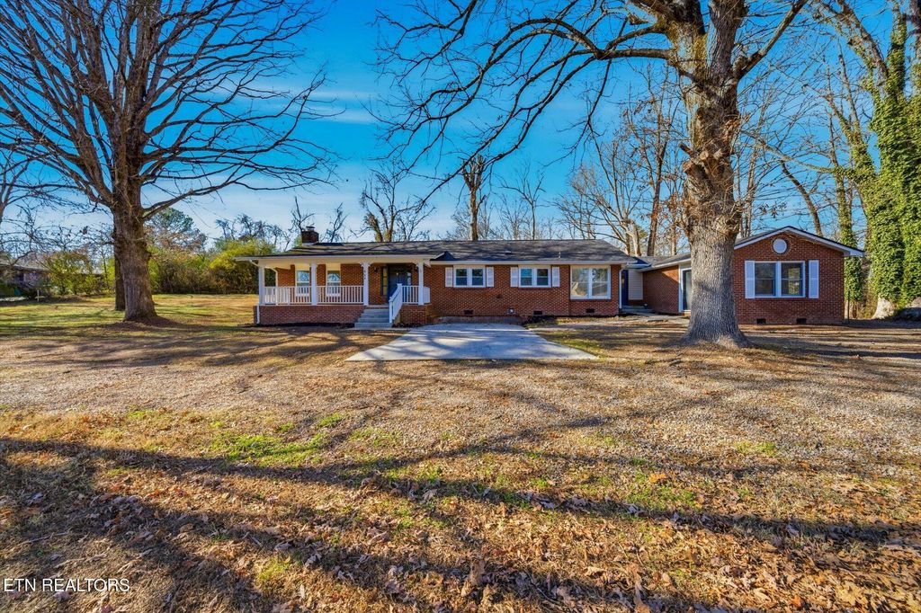 Photo of 884 Stevens Lane, Lenoir City, TN 37771 (MLS # 1325862)