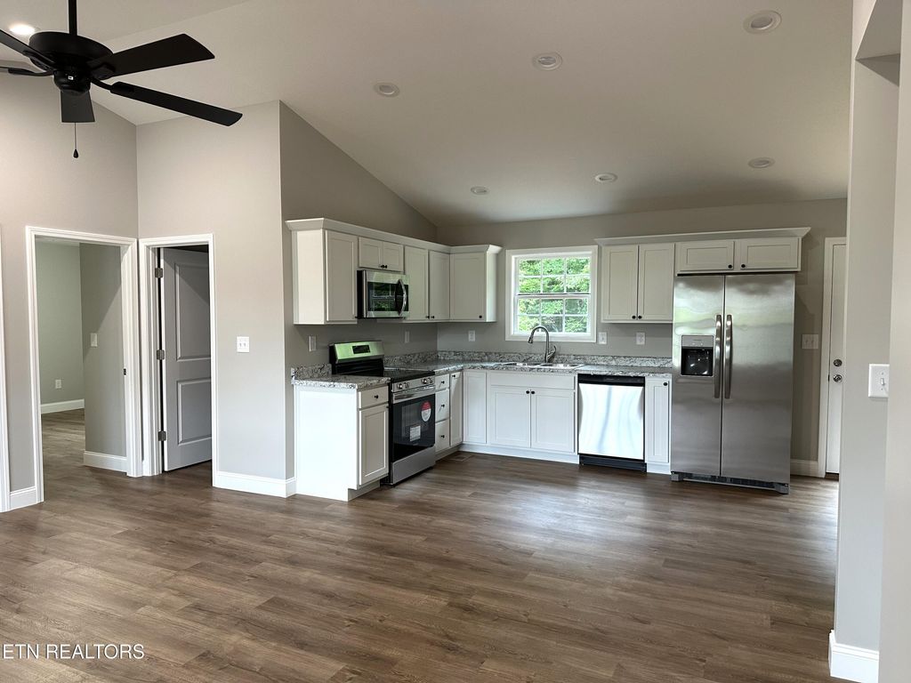 Photo of 308 2nd St, Corryton, TN 37721 (MLS # 1303296)