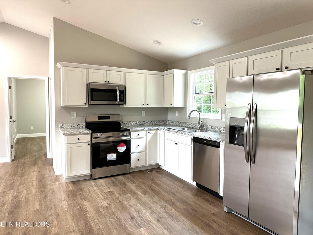 Photo of 308 2nd St, Corryton, TN 37721 (MLS # 1303296)