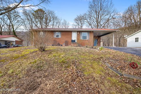 Tiny photo for 121 Rosemont Lane, Harriman, TN 37748 (MLS # 1326566)