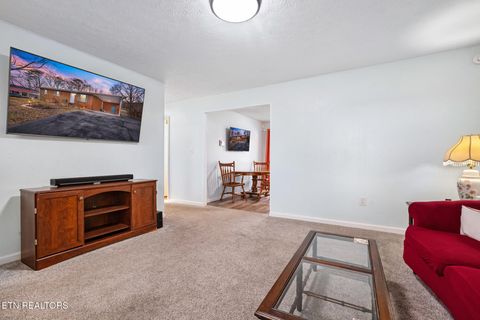 Tiny photo for 121 Rosemont Lane, Harriman, TN 37748 (MLS # 1326566)