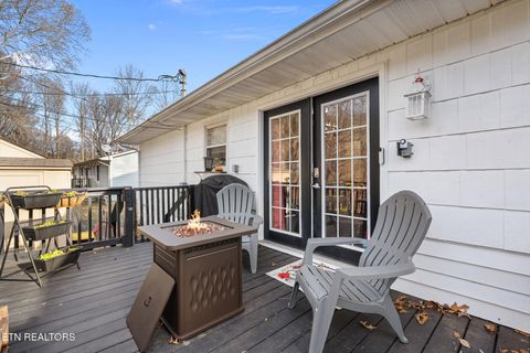 Tiny photo for 121 Rosemont Lane, Harriman, TN 37748 (MLS # 1326566)