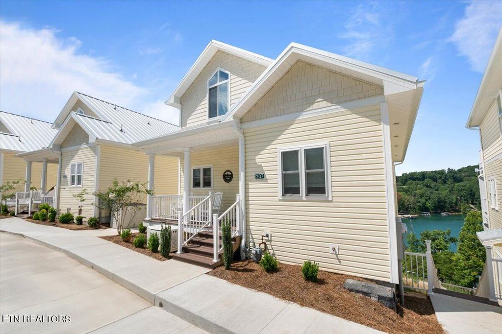 Photo of 207 N Deer Hill Village Ln #A, LaFollette, TN 37766 (MLS # 1310874)
