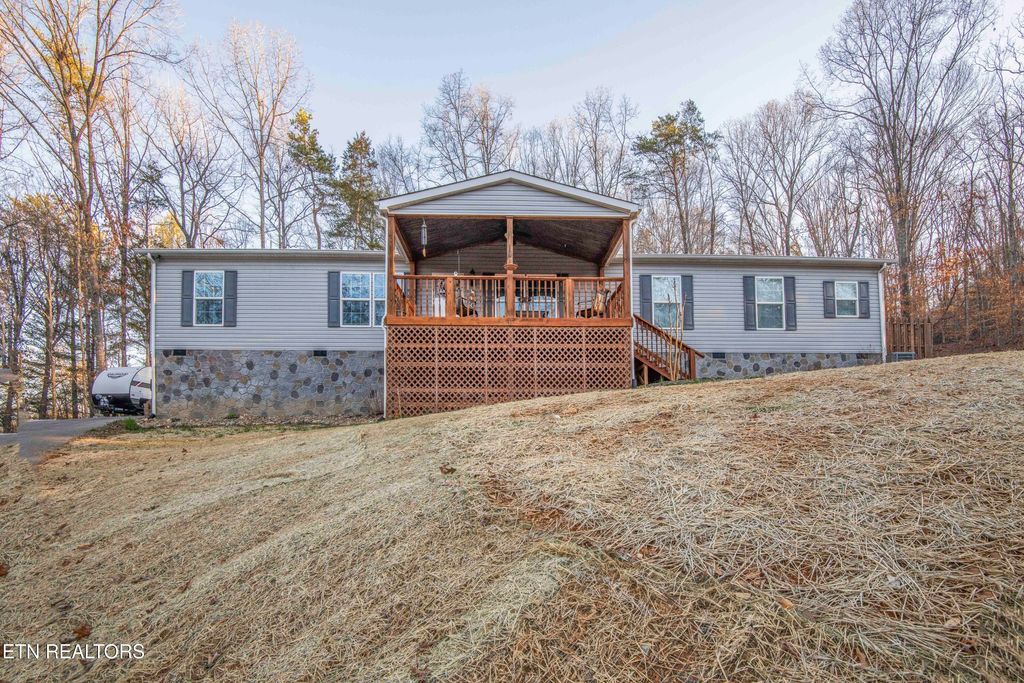 Photo of 153 Powder House Rd, Clinton, TN 37716 (MLS # 1292067)