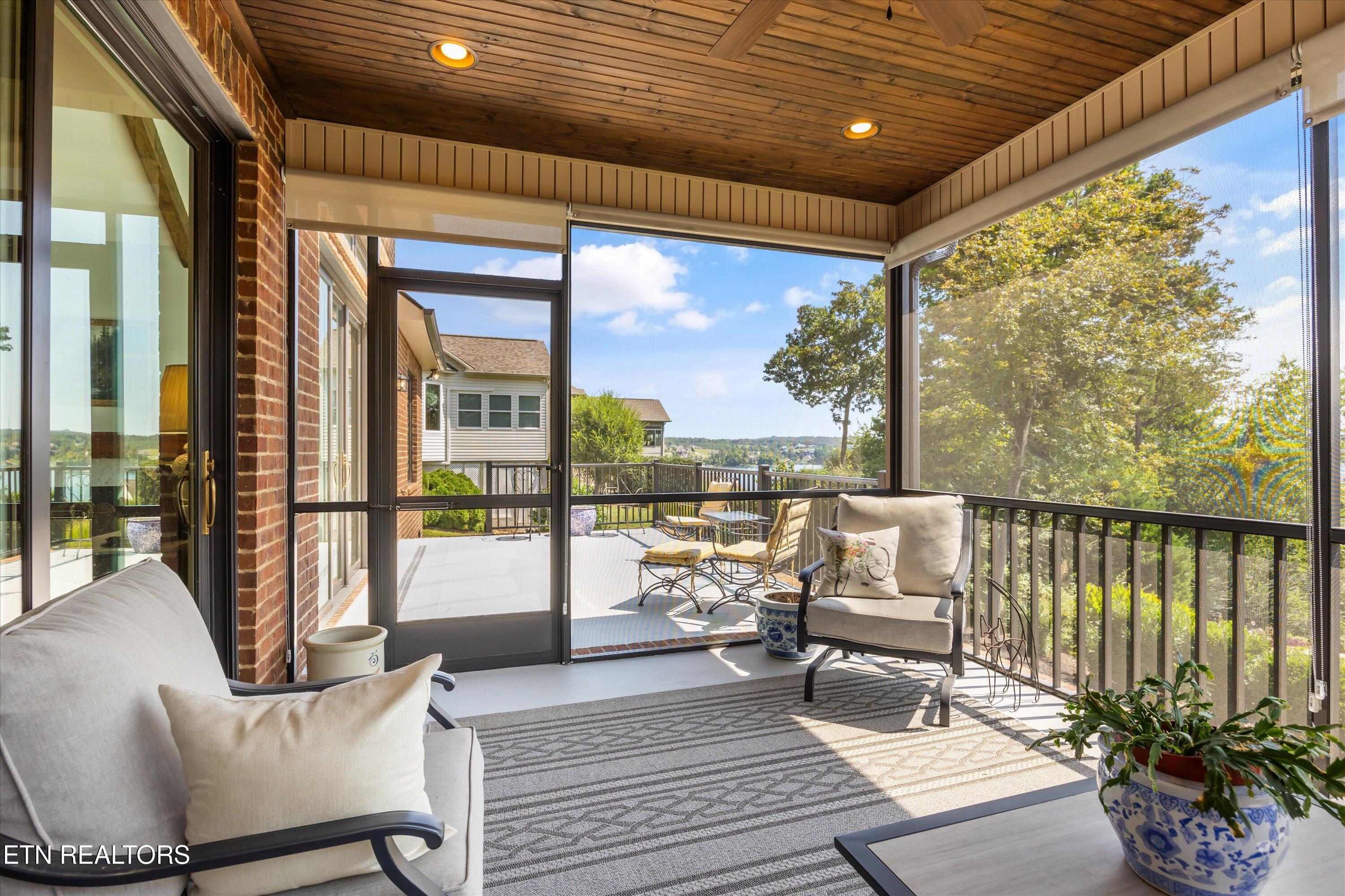 302 Coweta Court