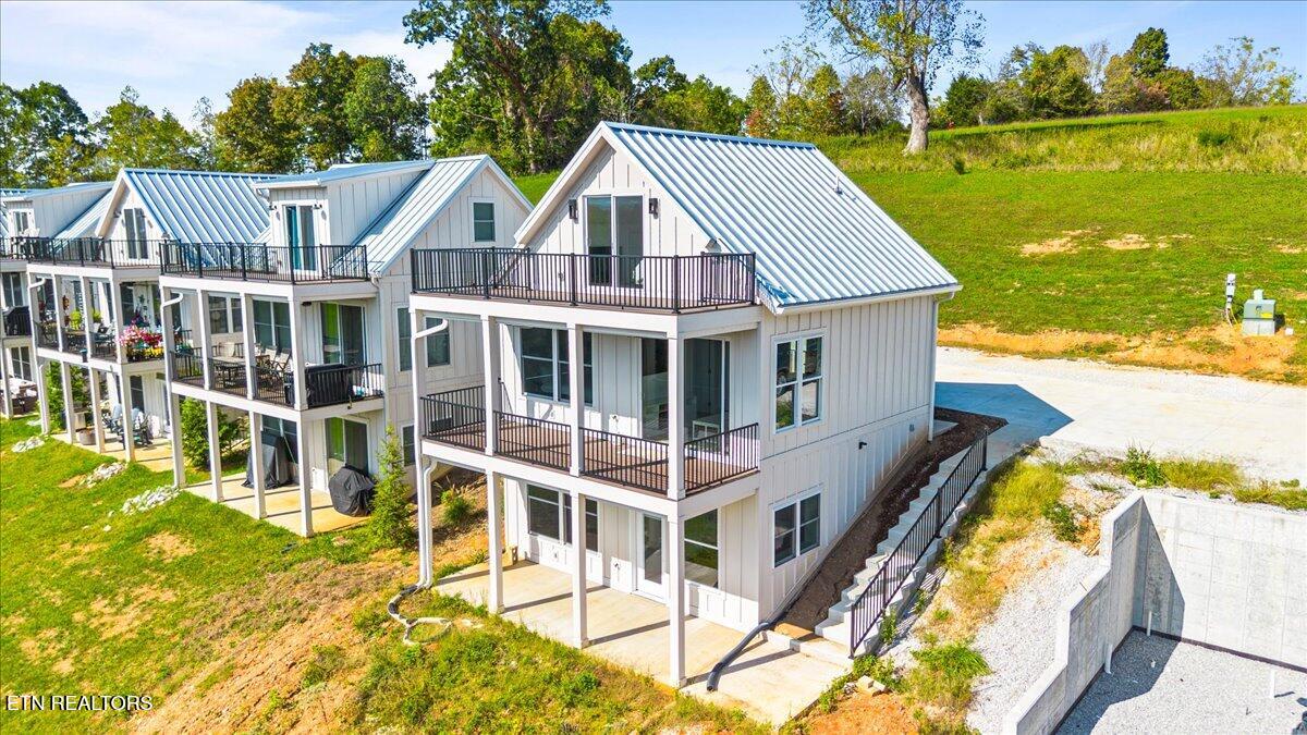 150 E Harbor View Lane