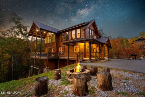 Tiny photo for 2971 Laughing Pine Lane, Sevierville, TN 37862 (MLS # 1320978)