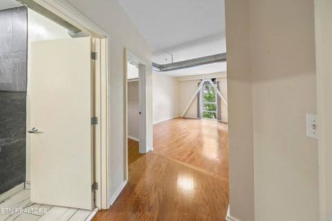 Tiny photo for 440 Walnut St #305, Knoxville, TN 37902 (MLS # 1338562)
