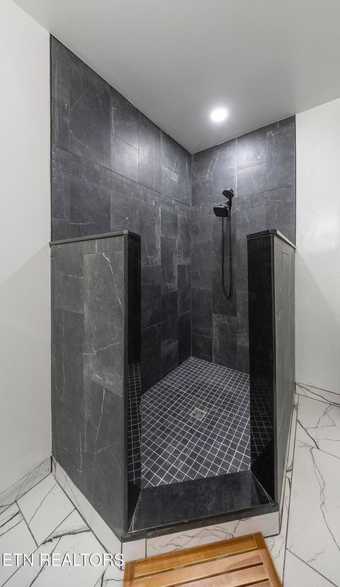 Tiny photo for 440 Walnut St #305, Knoxville, TN 37902 (MLS # 1338562)