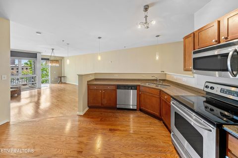 Tiny photo for 440 Walnut St #305, Knoxville, TN 37902 (MLS # 1338562)