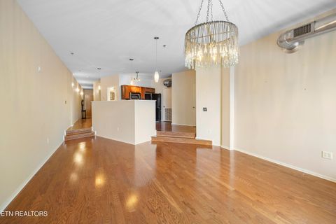 Tiny photo for 440 Walnut St #305, Knoxville, TN 37902 (MLS # 1338562)