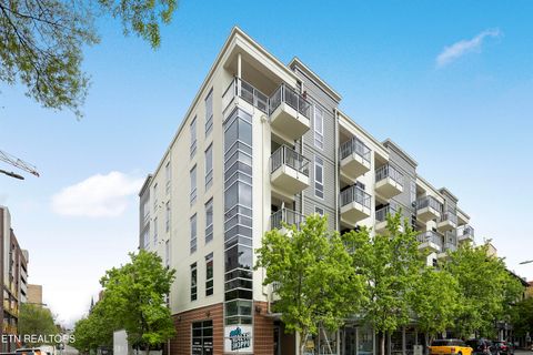 Photo of 440 Walnut St #305, Knoxville, TN 37902 (MLS # 1338562)