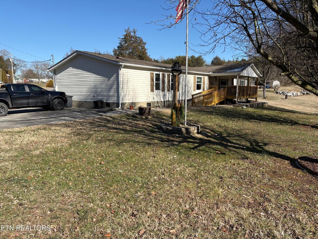 Photo of 206 ALEX Drive, Jefferson City, TN 37760 (MLS # 1327731)