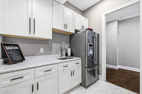 Tiny photo for 2124 Viewcrest Lane, Knoxville, TN 37932 (MLS # 1351801)
