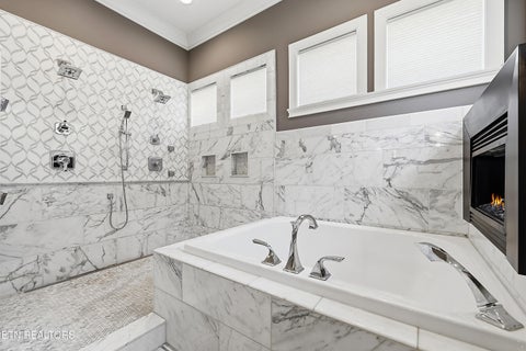 Tiny photo for 2124 Viewcrest Lane, Knoxville, TN 37932 (MLS # 1351801)