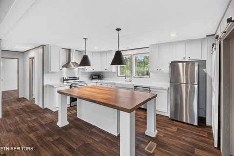 Tiny photo for 245 Laura Boling Loop Rd, Strawberry Plains, TN 37871 (MLS # 1349805)