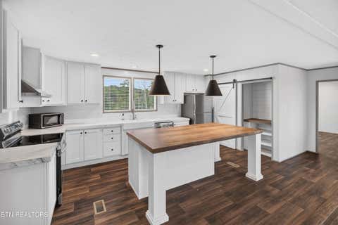 Tiny photo for 245 Laura Boling Loop Rd, Strawberry Plains, TN 37871 (MLS # 1349805)