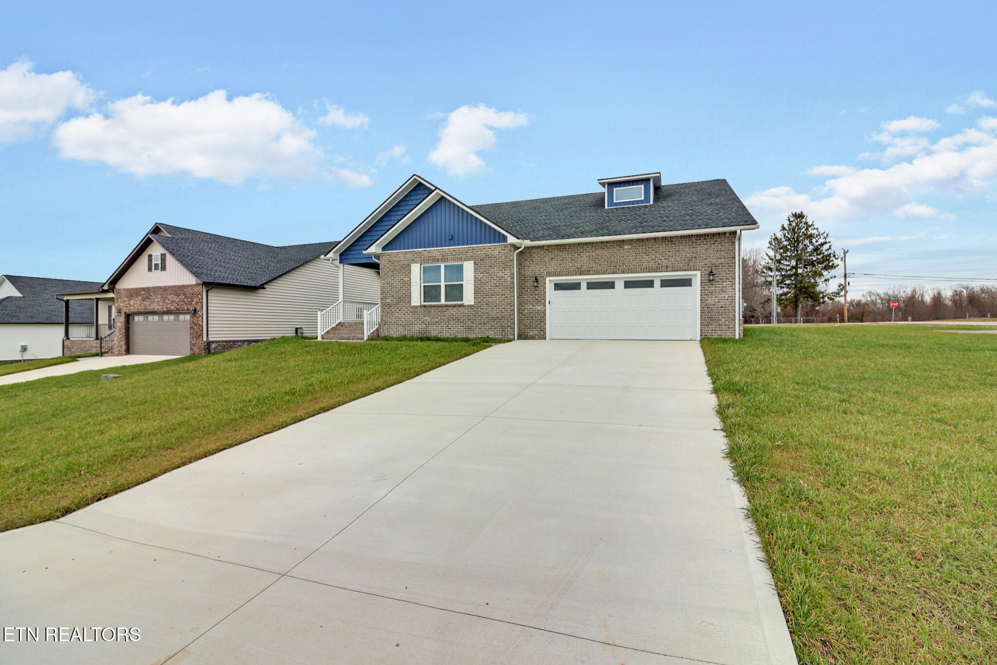14 Stoneview Rd