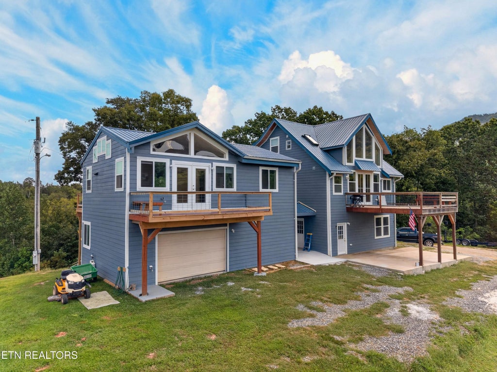 Photo of 349 Notch Gap Rd, Thorn Hill, TN 37881 (MLS # 1354531)