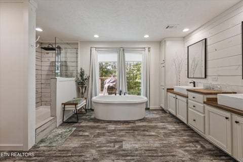 Tiny photo for 7247 Brewer Rd, Maryville, TN 37801 (MLS # 1355473)