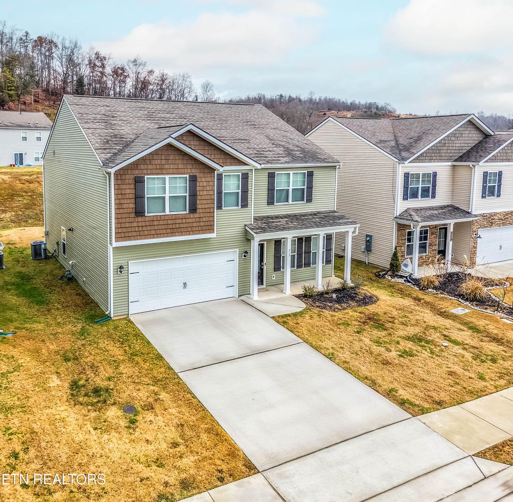 Photo of 213 Ibis Loop, Oak Ridge, TN 37830 (MLS # 1330585)