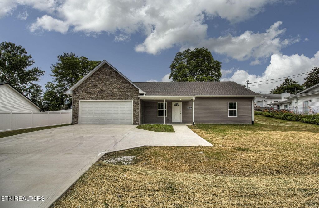 Photo of 3217 Myers St, Pigeon Forge, TN 37863 (MLS # 1265082)