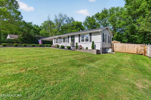 Tiny photo for 4924 Moreland Heights School Lane, Knoxville, TN 37920 (MLS # 1350192)