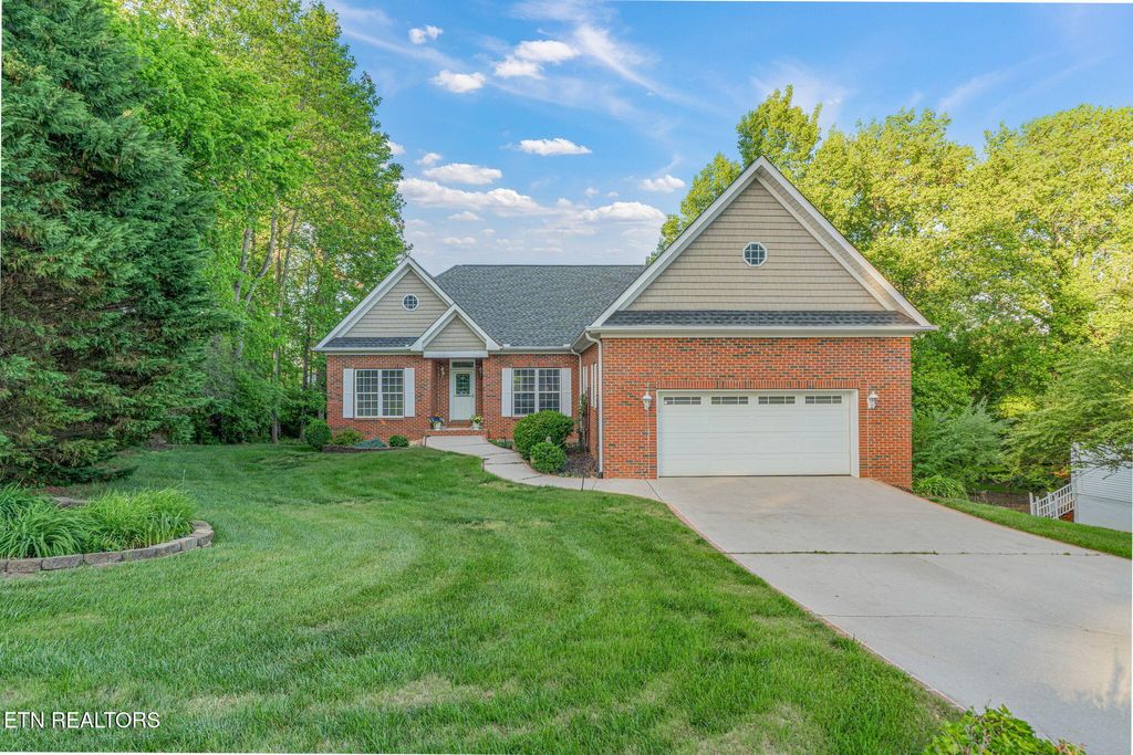 Photo of 201 Tecumseh Way, Loudon, TN 37774 (MLS # 1326193)