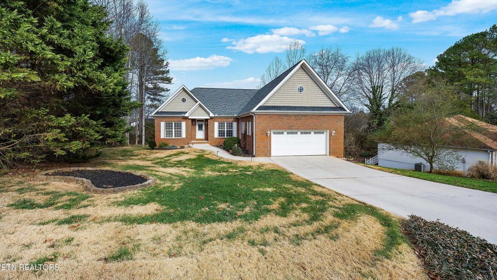 Photo of 201 Tecumseh Way, Loudon, TN 37774 (MLS # 1326193)