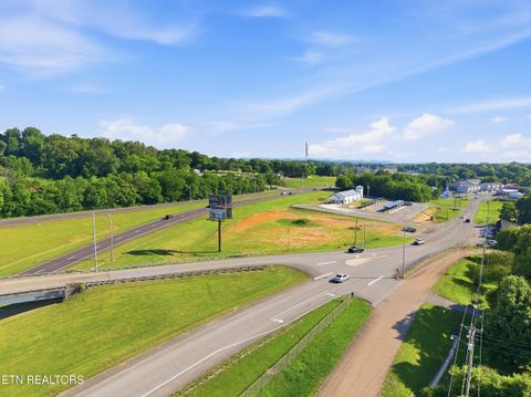 Tiny photo for 101 Warren St, Madisonville, TN 37354 (MLS # 1347785)