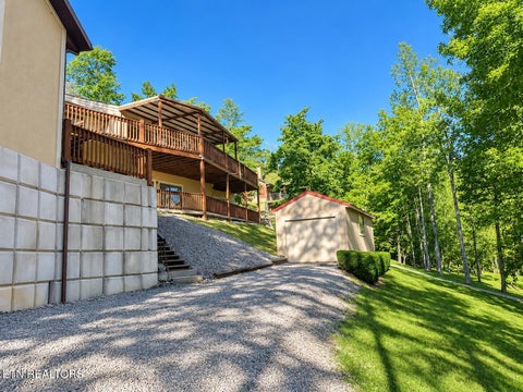 Tiny photo for 463 Fox Lake Lane, LaFollette, TN 37766 (MLS # 1359814)