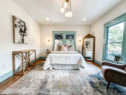 Tiny photo for 1028 Luttrell St, Knoxville, TN 37917 (MLS # 1308071)