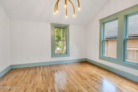 Tiny photo for 1028 Luttrell St, Knoxville, TN 37917 (MLS # 1308071)