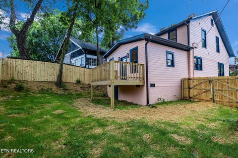 Tiny photo for 1028 Luttrell St, Knoxville, TN 37917 (MLS # 1308071)