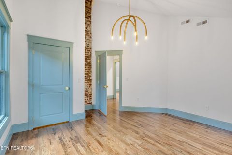Tiny photo for 1028 Luttrell St, Knoxville, TN 37917 (MLS # 1308071)