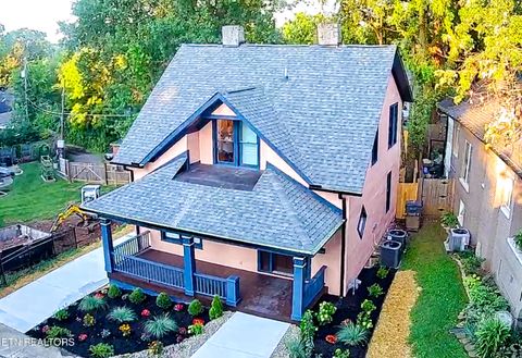 Tiny photo for 1028 Luttrell St, Knoxville, TN 37917 (MLS # 1308071)