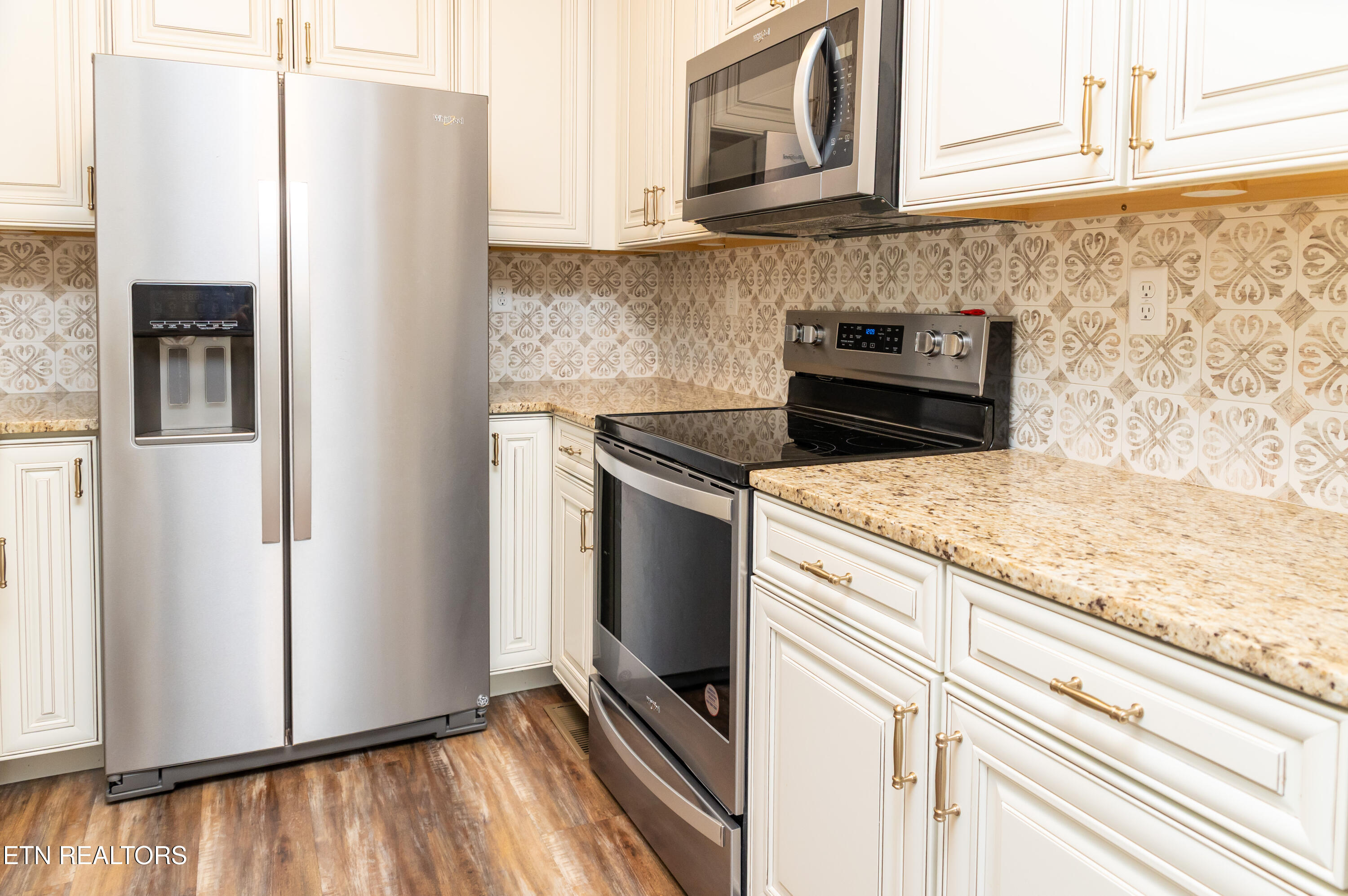 164 victorias landing Landing