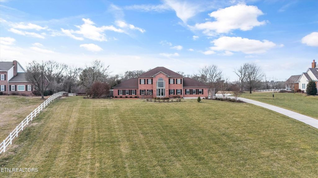 Photo of 4540 Scenic Point Drive, Louisville, TN 37777 (MLS # 1330485)