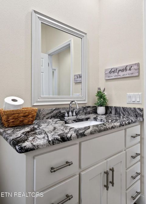 Tiny photo for 204 Lakeside Drive, Crossville, TN 38558 (MLS # 1329144)