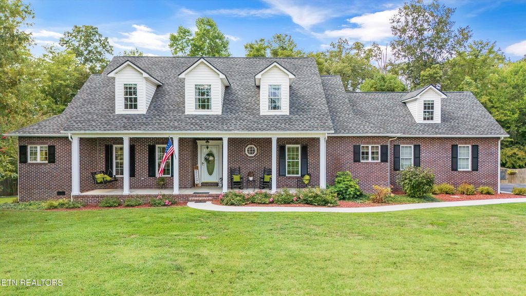 Photo of 2225 Lawnville Rd, Kingston, TN 37763 (MLS # 1312652)
