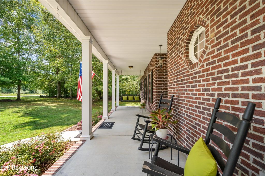 Photo of 2225 Lawnville Rd, Kingston, TN 37763 (MLS # 1312652)