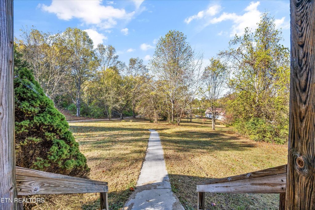 Photo of 2300 Archie Weigel Lane, Knoxville, TN 37914 (MLS # 1319879)
