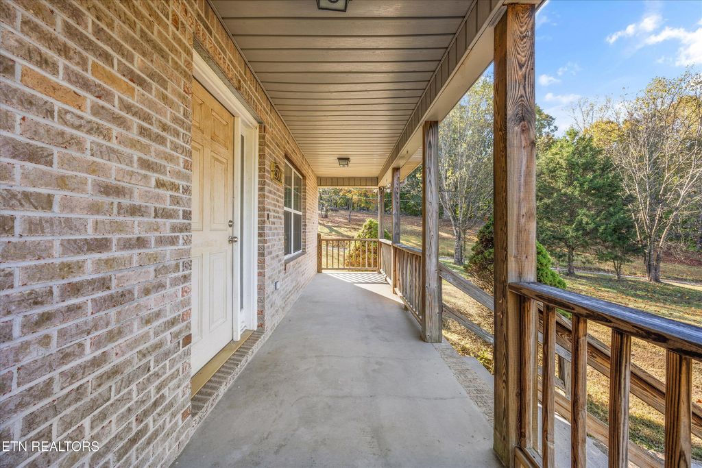 Photo of 2300 Archie Weigel Lane, Knoxville, TN 37914 (MLS # 1319879)