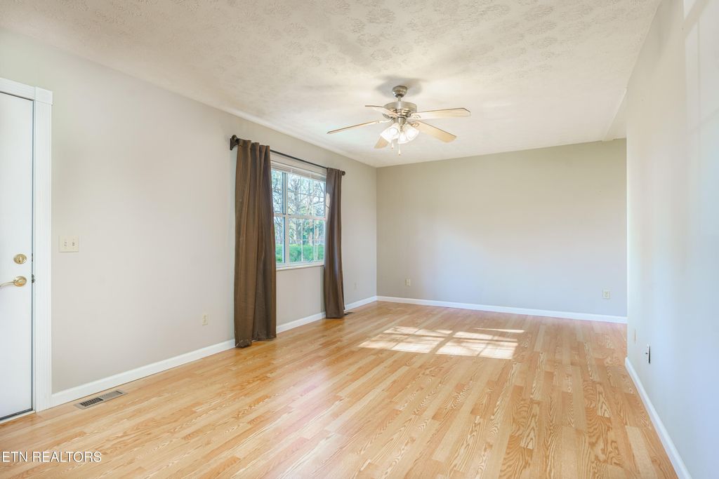 Photo of 1023 Meek St, Madisonville, TN 37354 (MLS # 1282650)