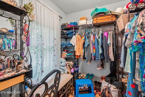 Tiny photo for 1130 W Outer Drive, Oak Ridge, TN 37830 (MLS # 1350729)