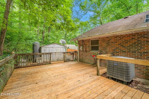 Tiny photo for 1130 W Outer Drive, Oak Ridge, TN 37830 (MLS # 1350729)