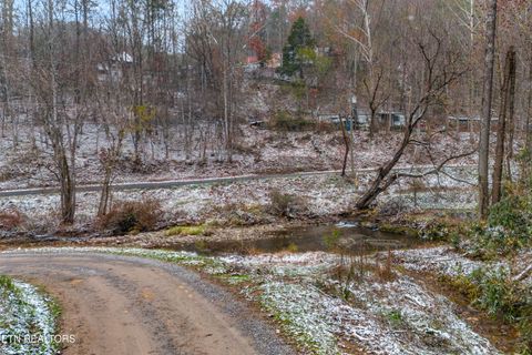 Old 15Th Rd Hartford TN 37753