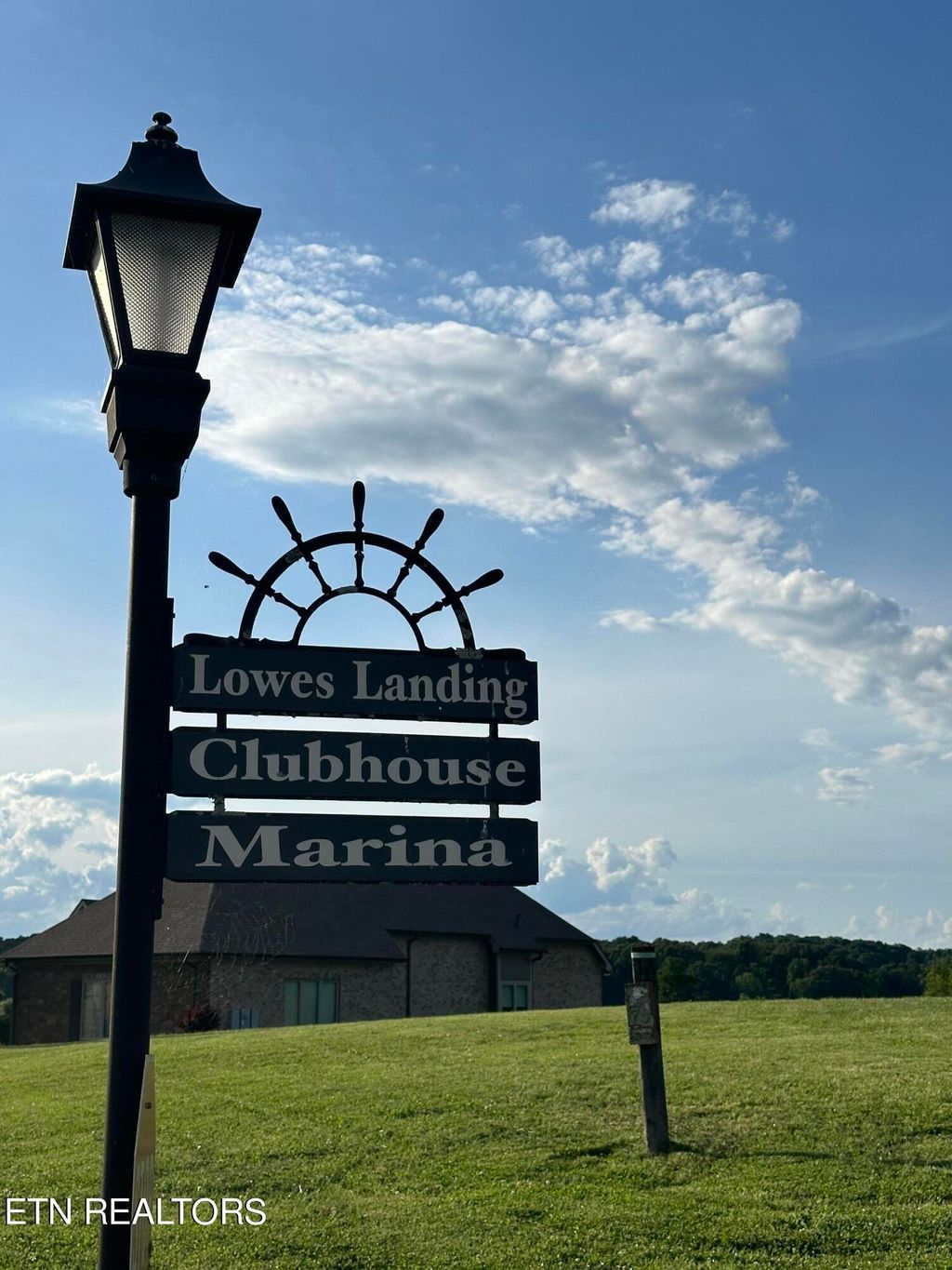 Photo of 3263 Lowes Landing, Louisville, TN 37777 (MLS # 1264575)