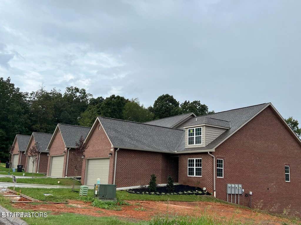 Photo of 1164 Meadow Walk Ln LN, Lenoir City, TN 37772 (MLS # 1352841)