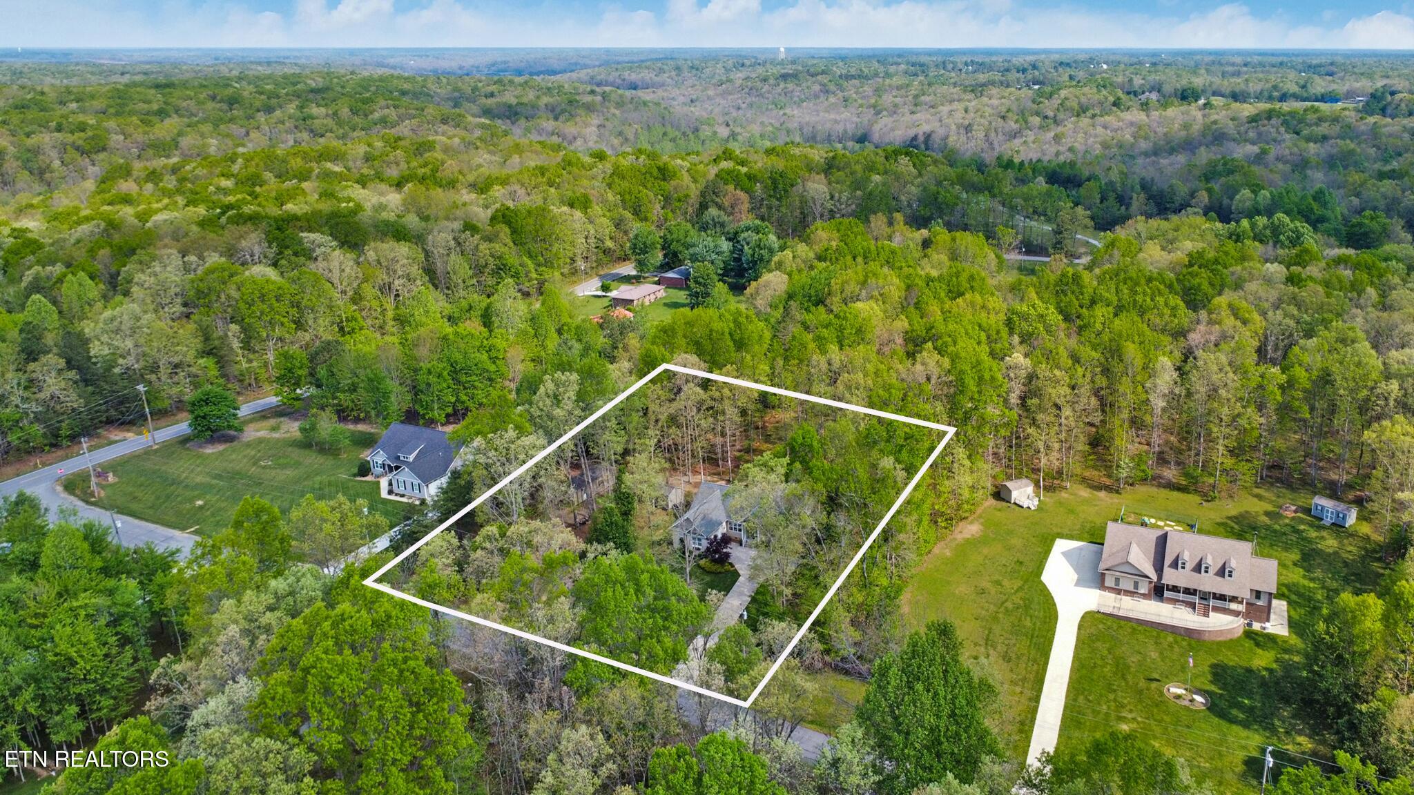 89 W Creek Drive